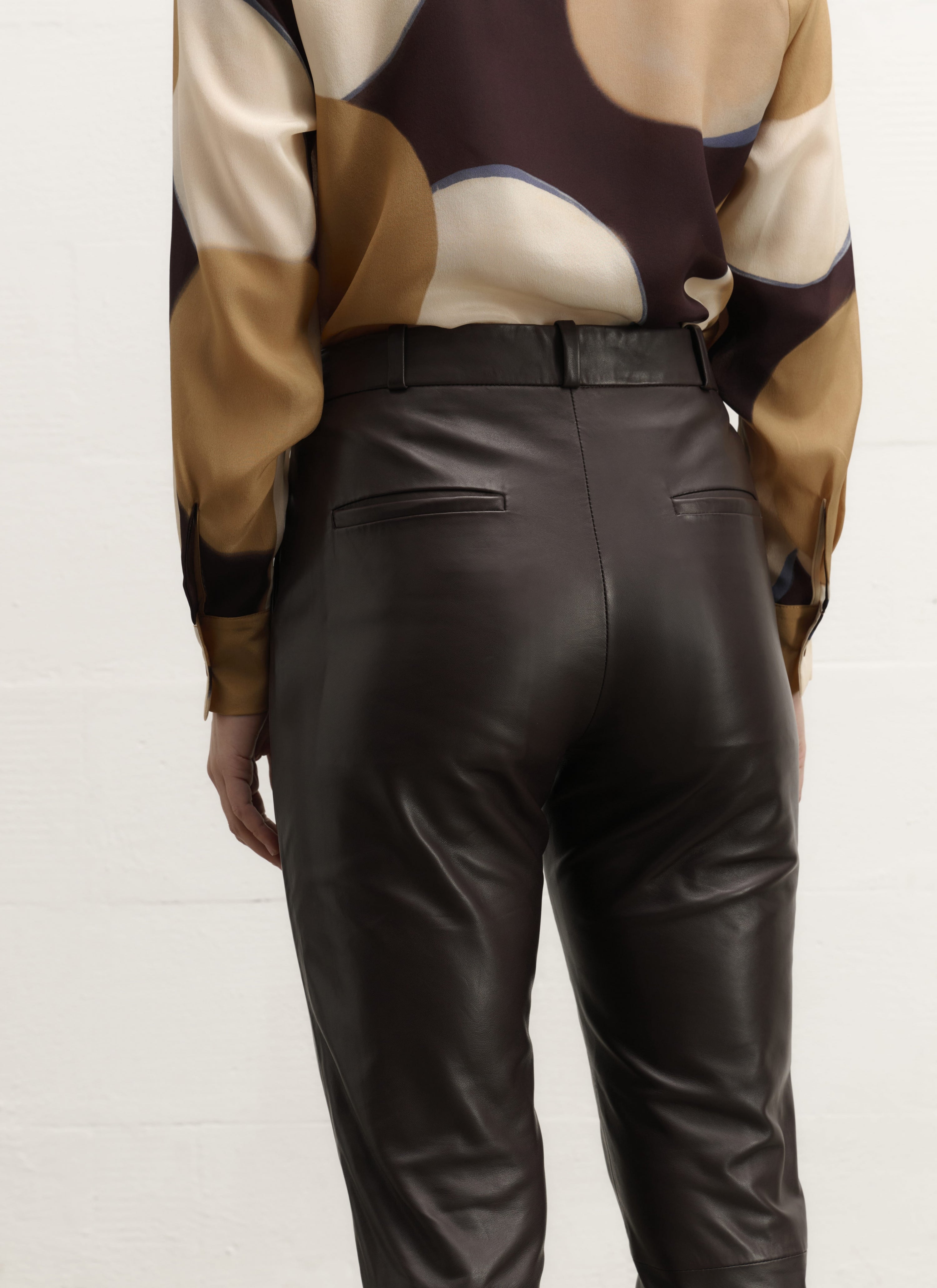 Pants | Lambs Leather | Akimi | Aubergine Leather