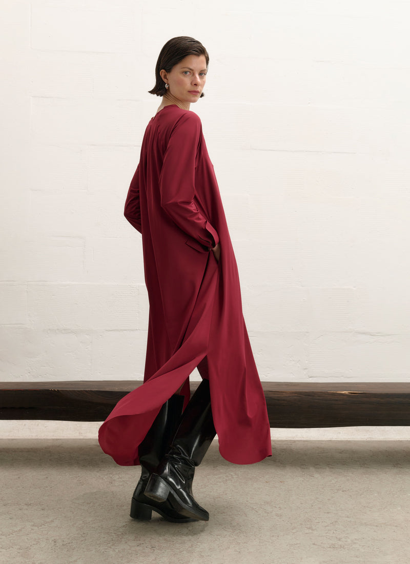 Dress | Light Travel | Risana | red wine